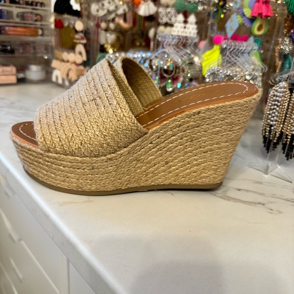 Soda | Woven Platforms - Picture 5 of 5